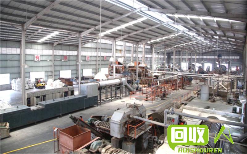 回收再利用，保护地球资源：二手废铁压块机介绍 二手废铁压块机供应 二手废铁