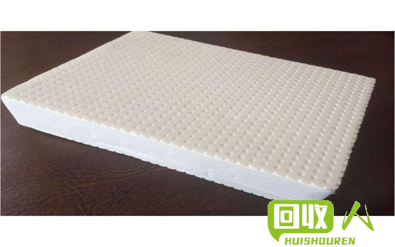 白卡纸生产需要多少木浆？ 1吨白卡纸 要多少木浆