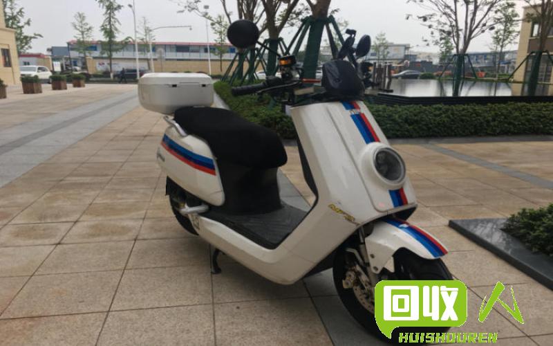 废旧塑料电动车壳回收价格及行业动态 废旧塑料电瓶车壳多少钱一吨