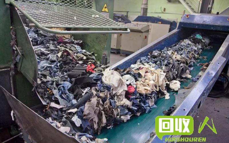 用废海绵回收一吨能获得多少钱？ 废海绵回收一吨多少钱