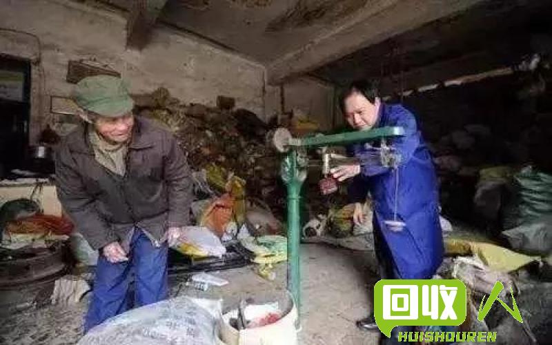 废铁价格不值一文 废铁几毛钱一斤